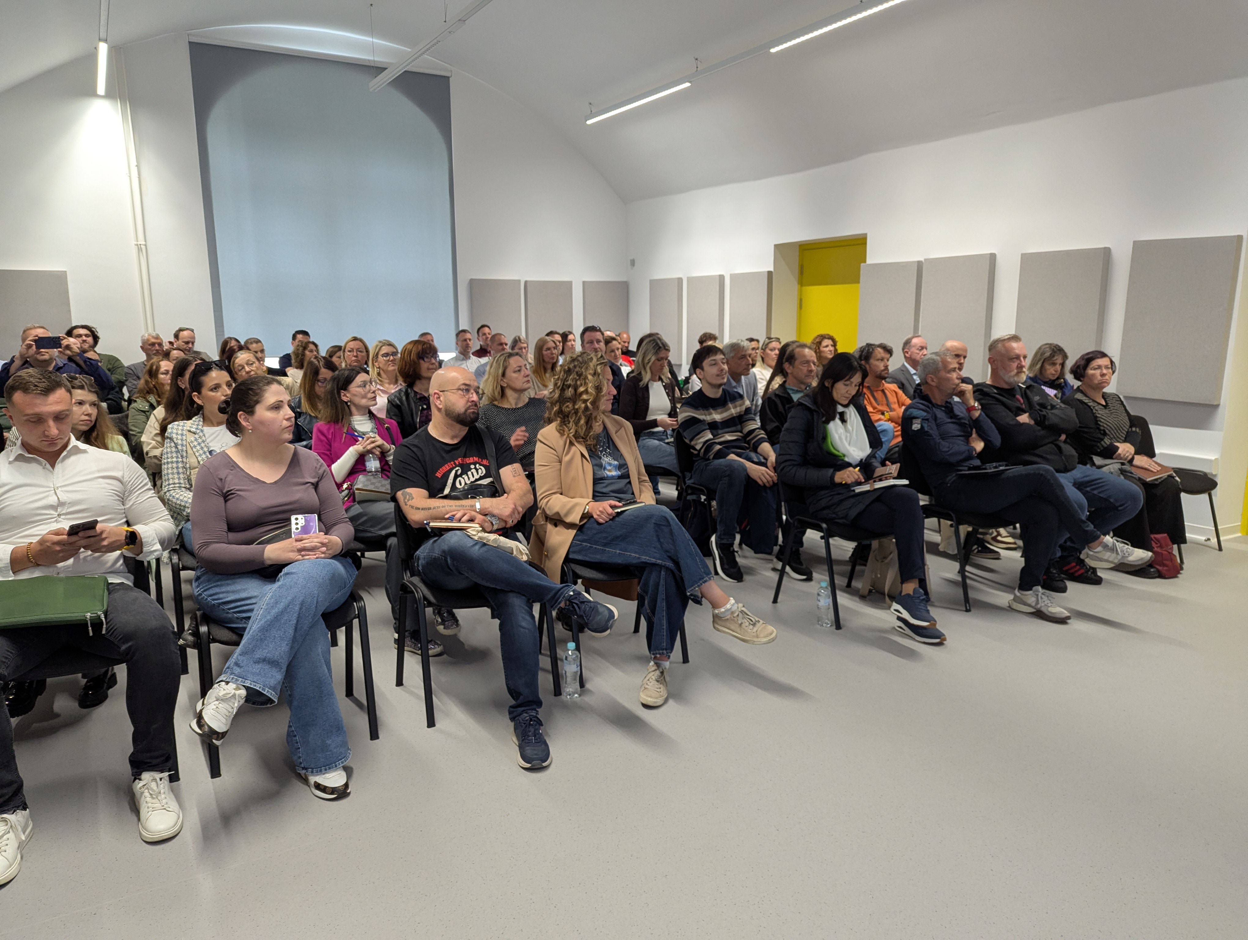 Sudionici radionice „AI u poslovanju